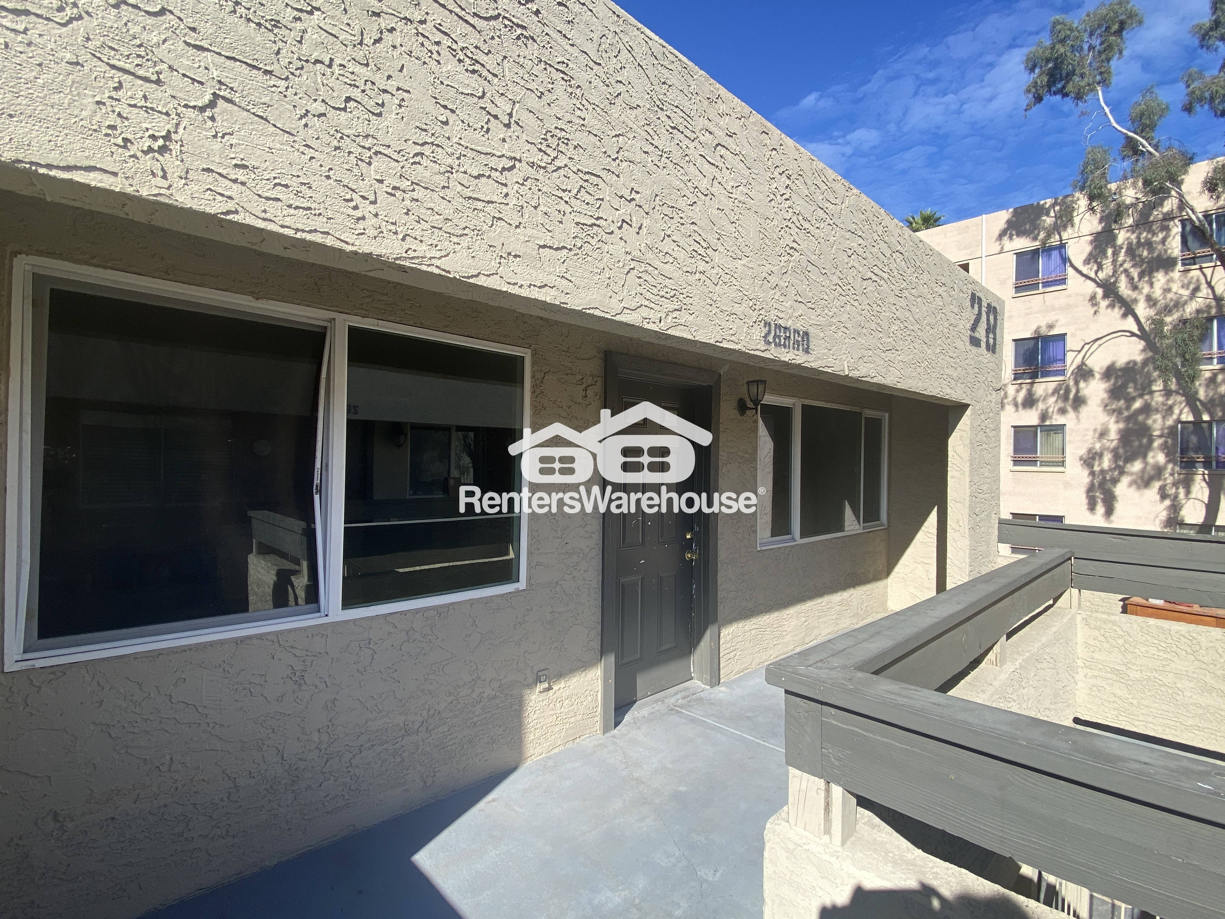 Phoenix Condo: 2686 N 43rd Ave