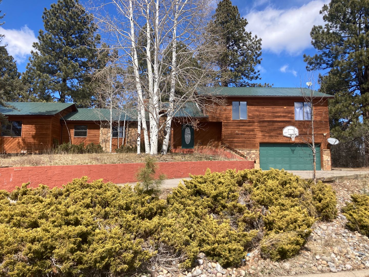 Durango House: 405 Fir Drive