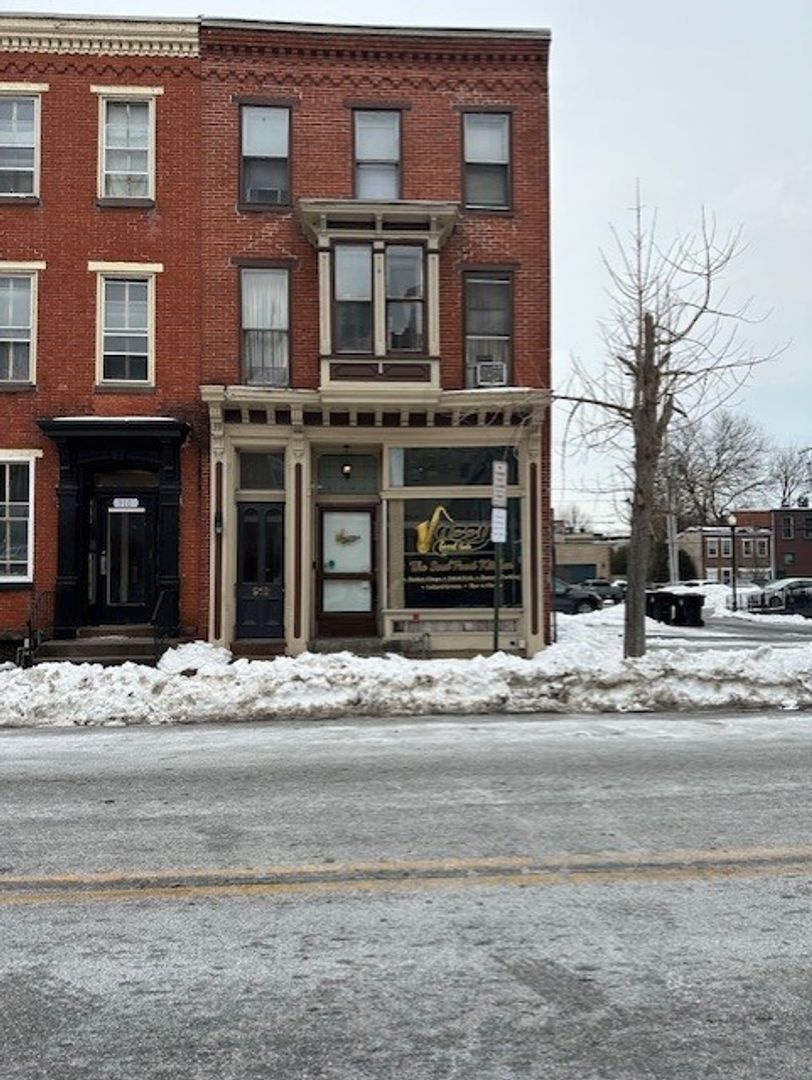 Harrisburg Condo: 912 N 3rd St