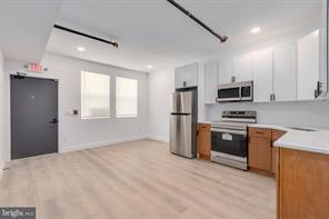Philadelphia Townhome: 2203 N 7th St