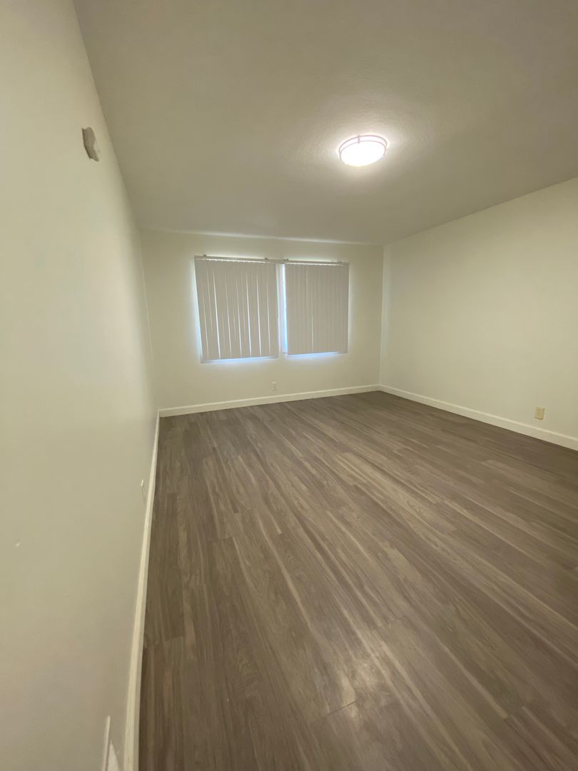 Los Angeles Condo: 4173 Somerset Drive