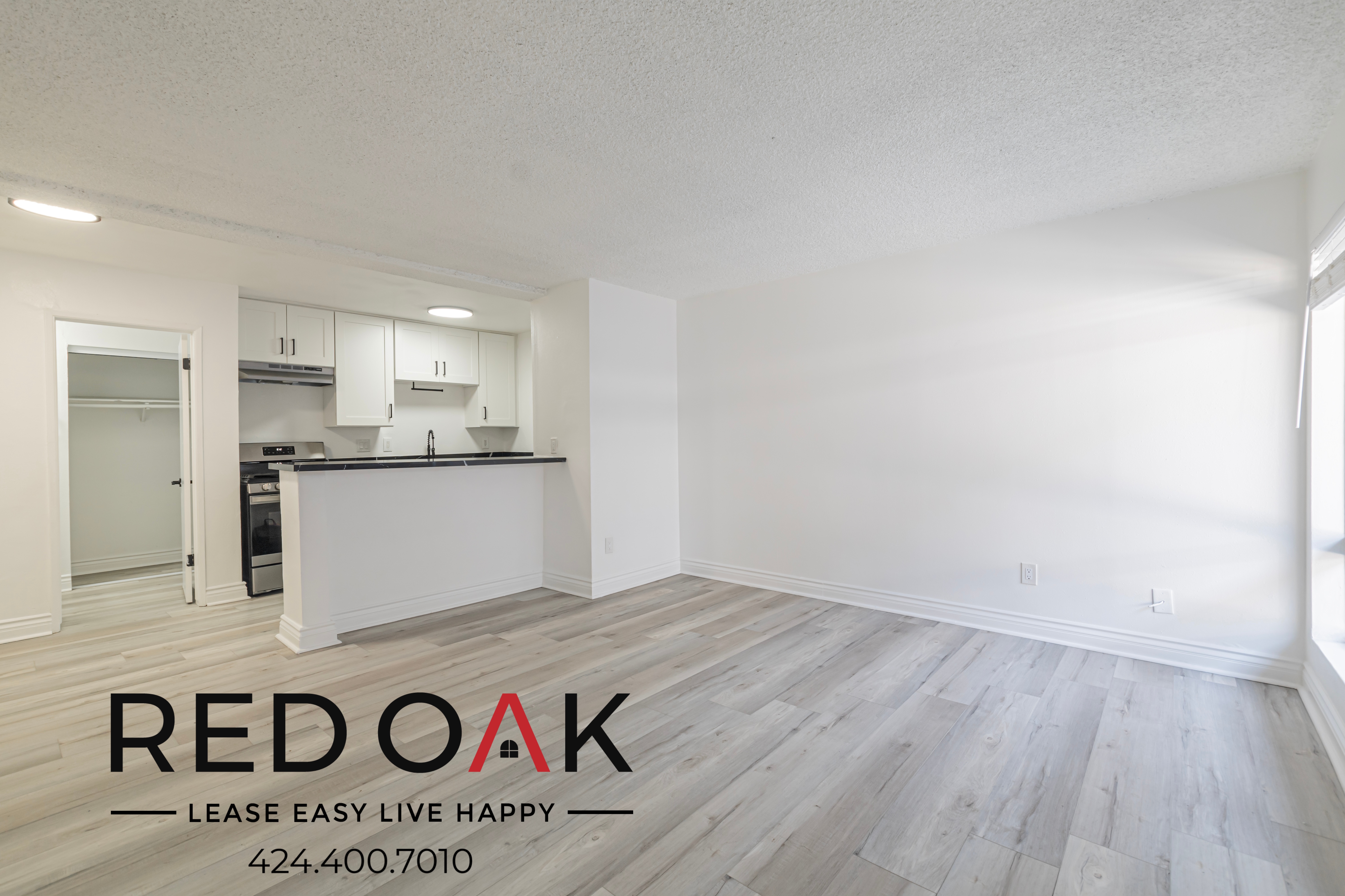 Los Angeles Condo: 6555 La Mirada Ave