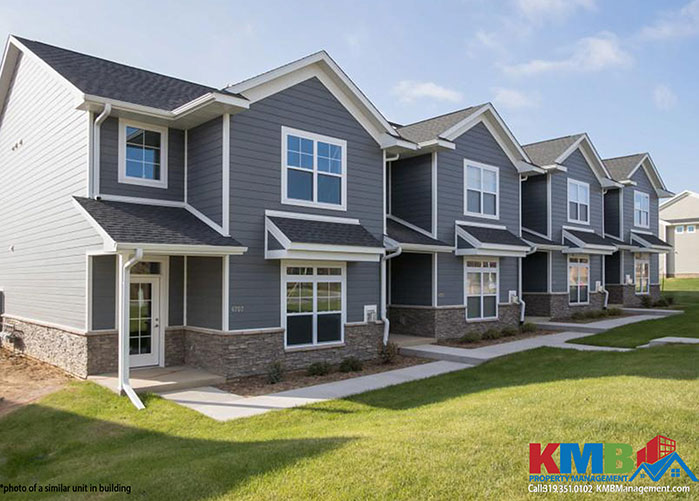 Iowa City House: 4705 Herbert Hoover Hwy