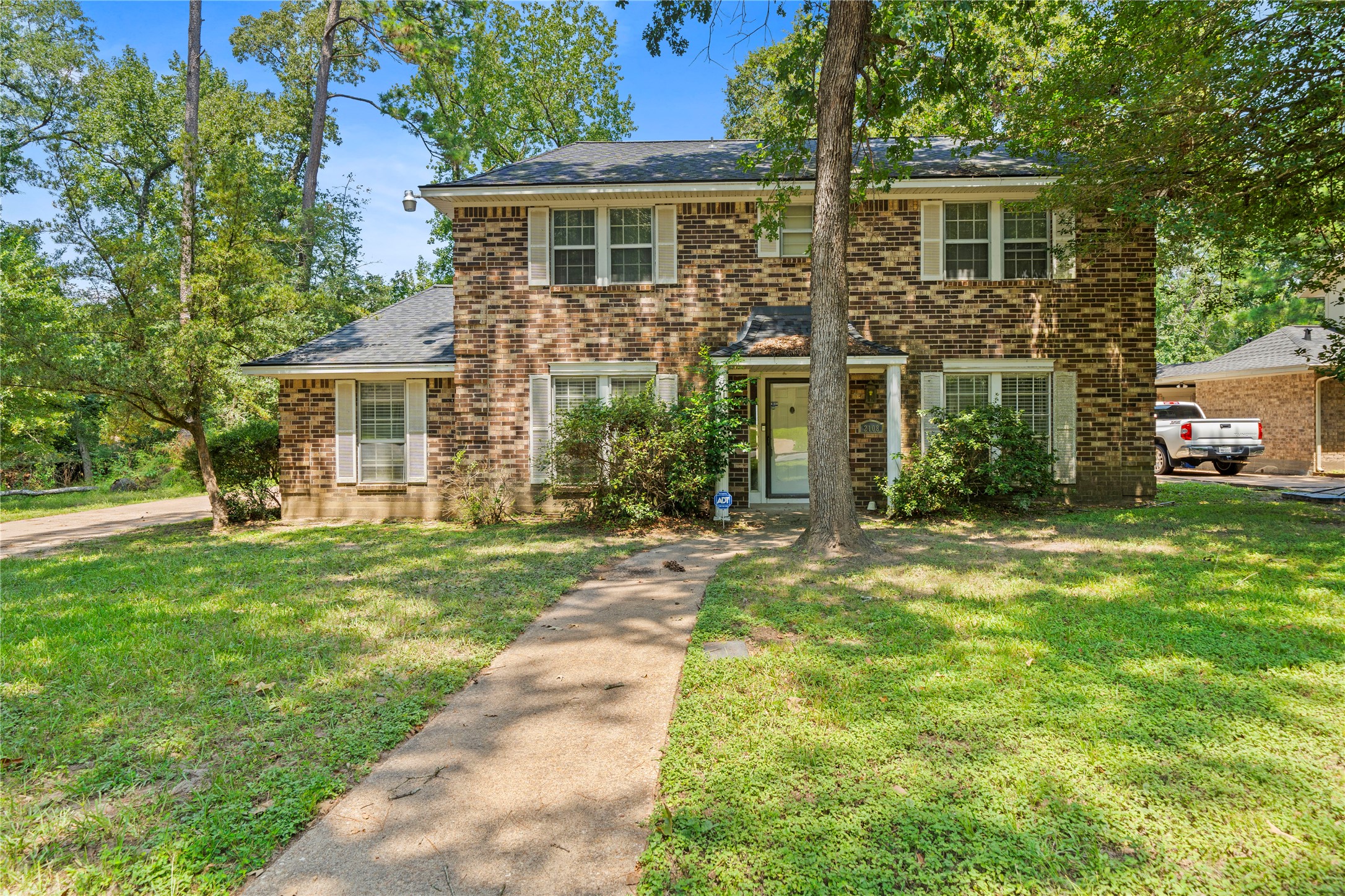 Huntsville Condo: 2108 Greentree Drive