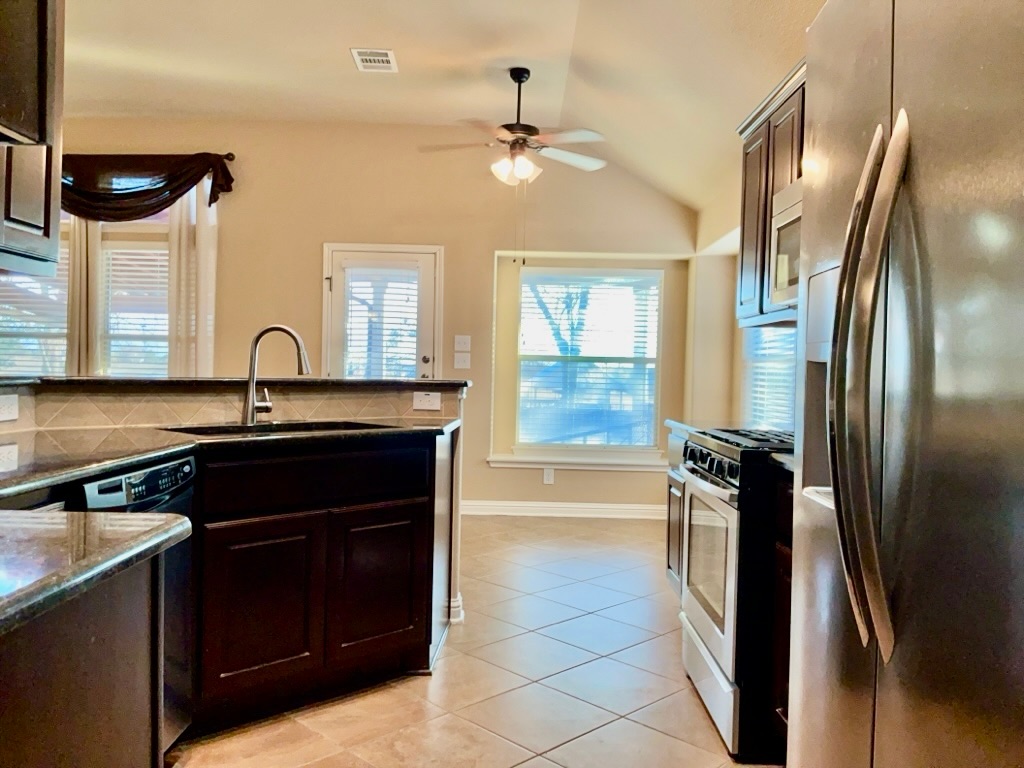 Round Rock Condo: 3580 Rosalina Loop
