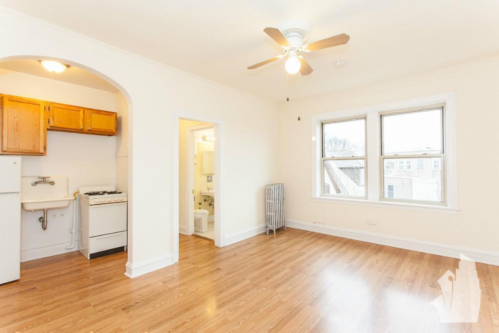 Chicago Condo: 2536 North Sawyer Avenue