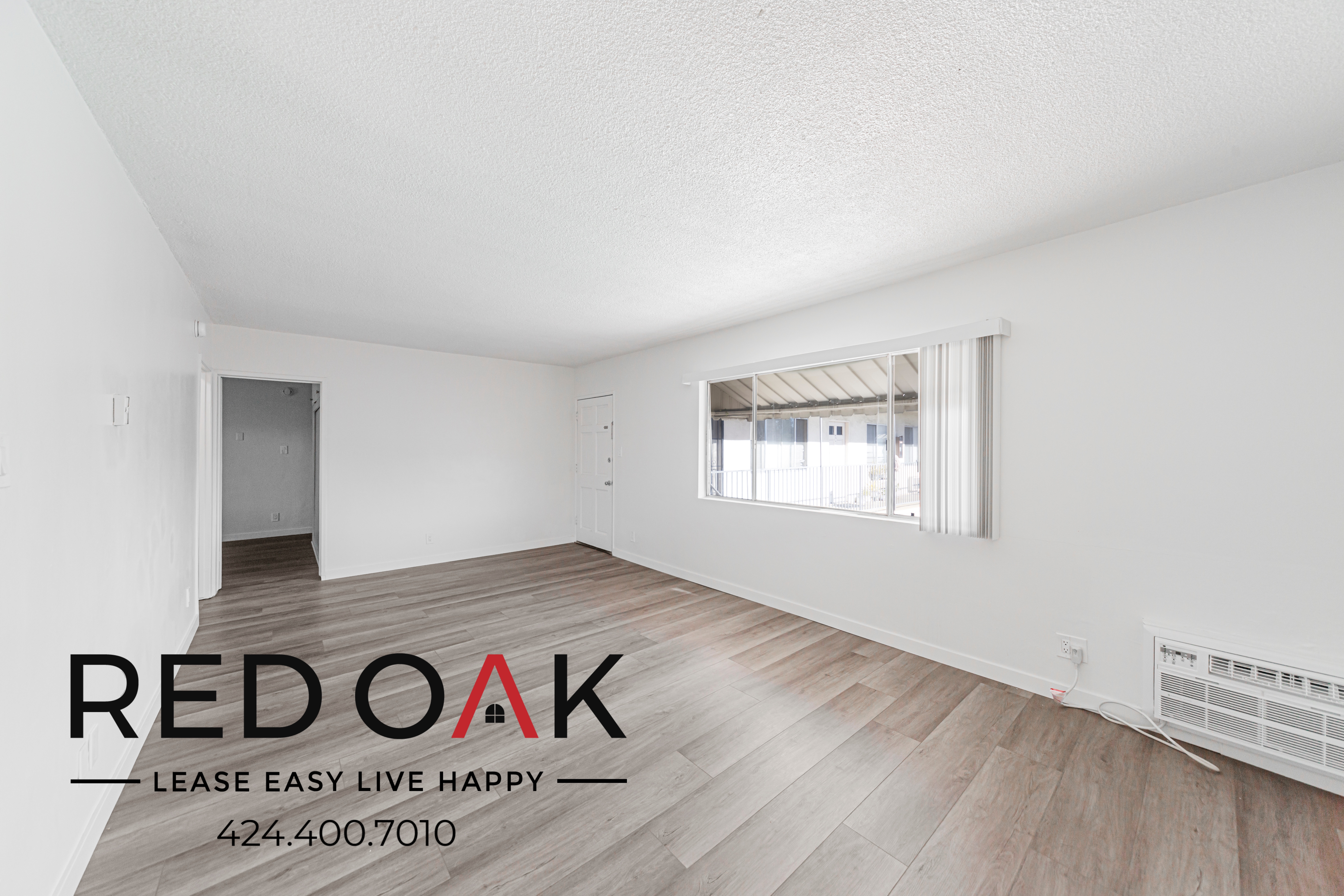 Canoga Park Condo: 8720 Owensmouth Ave