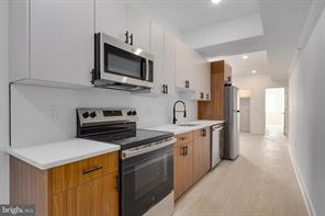 Philadelphia Townhome: 4153 Mantua Ave