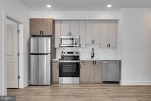 Philadelphia Townhome: 715 W Cumberland St