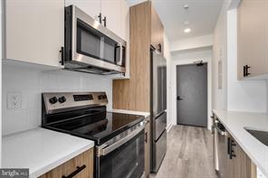 Philadelphia Townhome: 715 W Cumberland St