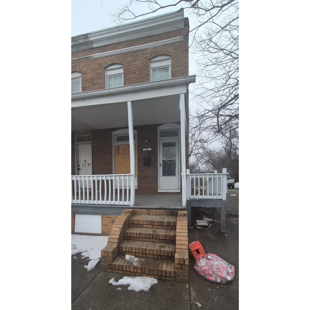 Baltimore House: 627 South Pulaski Street