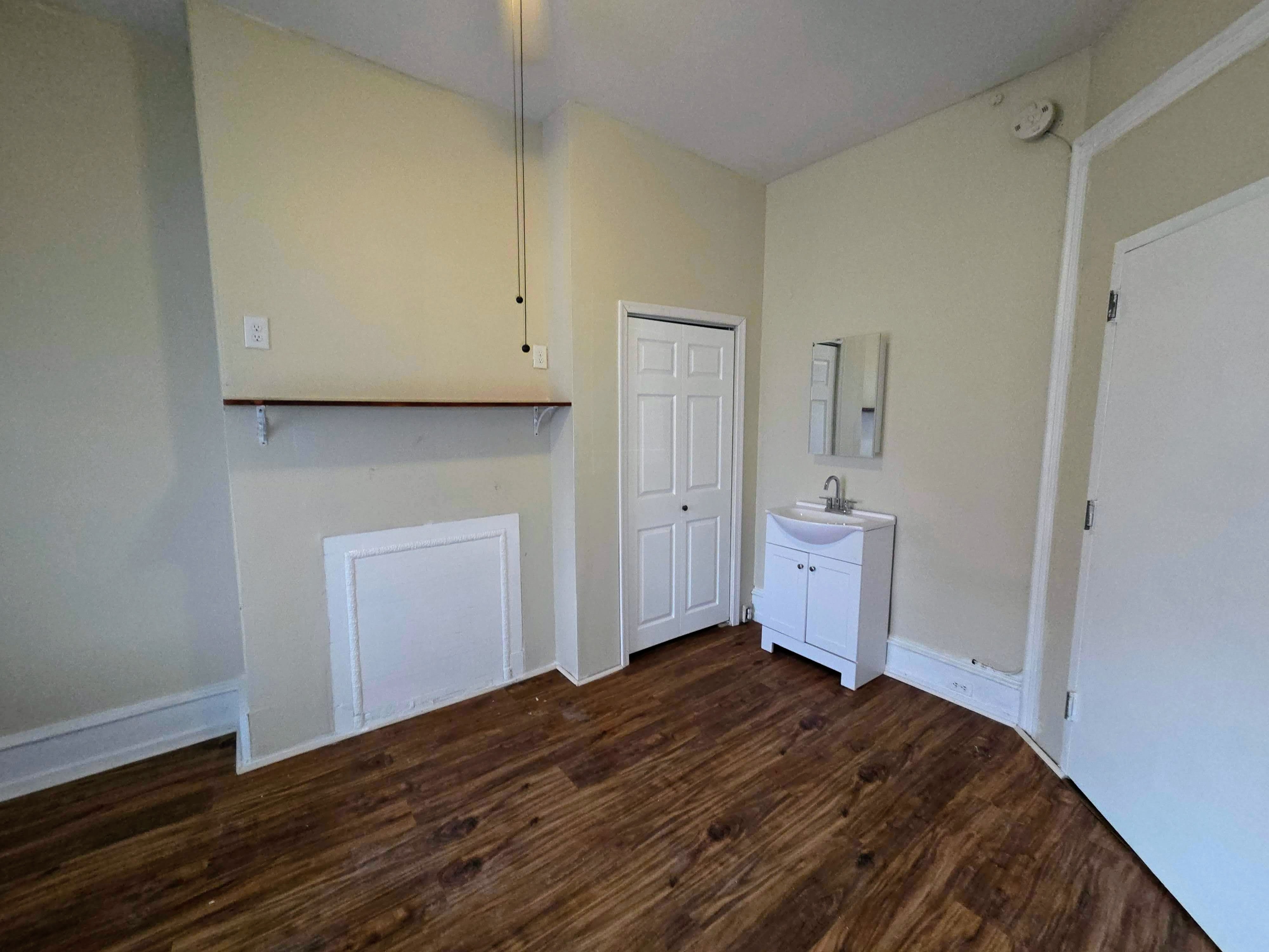 Philadelphia Condo: 3440 Old York Rd