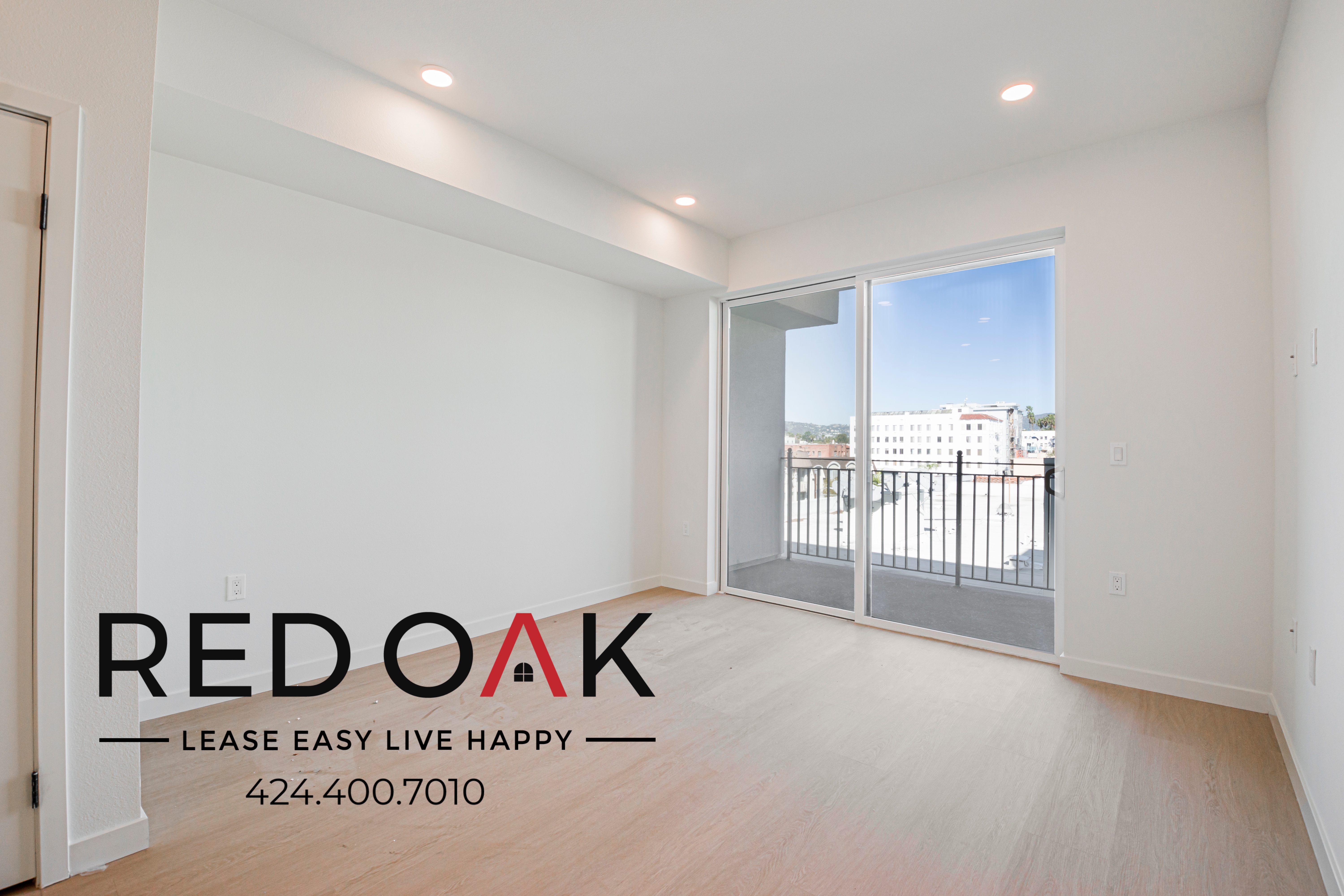 Los Angeles Condo: 856 S. Gramercy Dr