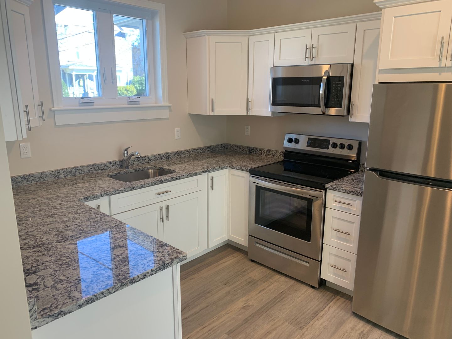 Haverhill Condo: 129 Kenoza ave