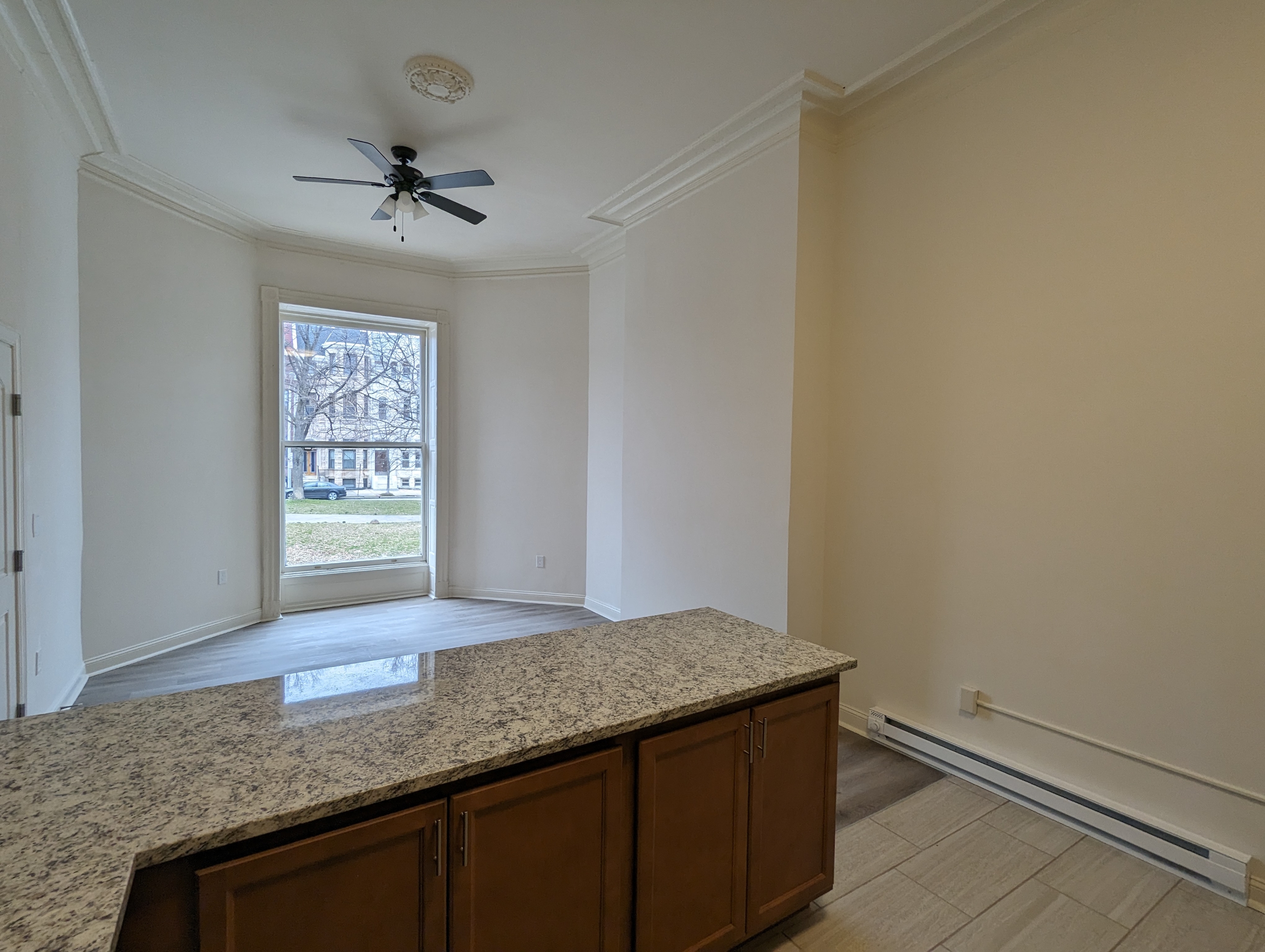 Baltimore Condo: 1814 Eutaw Pl #200