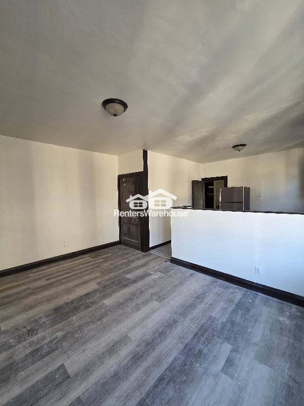 Saint Louis Townhome: 5068 W. Florissant Ave 2nd Floor