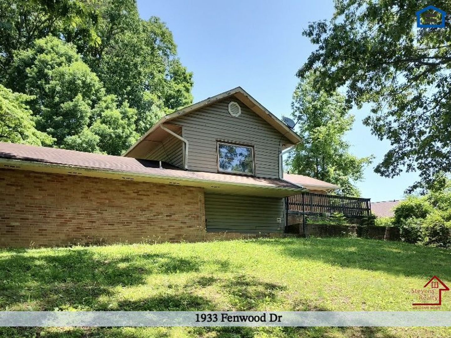 Knoxville House: 1933 Fenwood Dr
