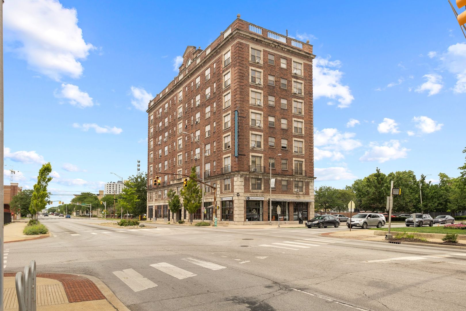Indianapolis Condo: 28 East 16th Street