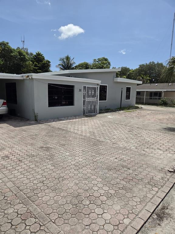 West Park Condo: 31 Edmund Road