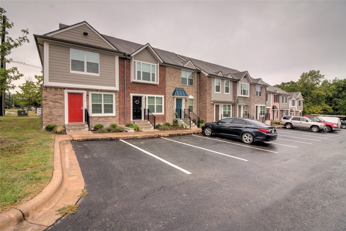 Georgetown Condo: 202 South College Street