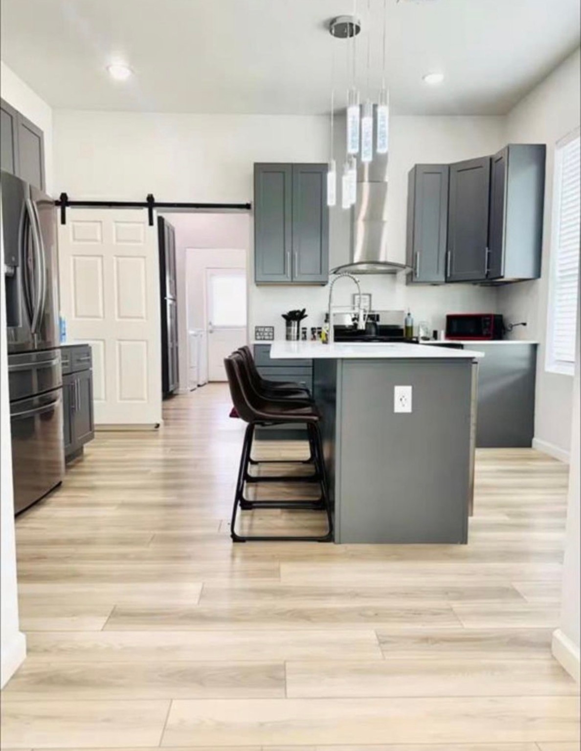 Houston Condo: 2400 Burkett Street