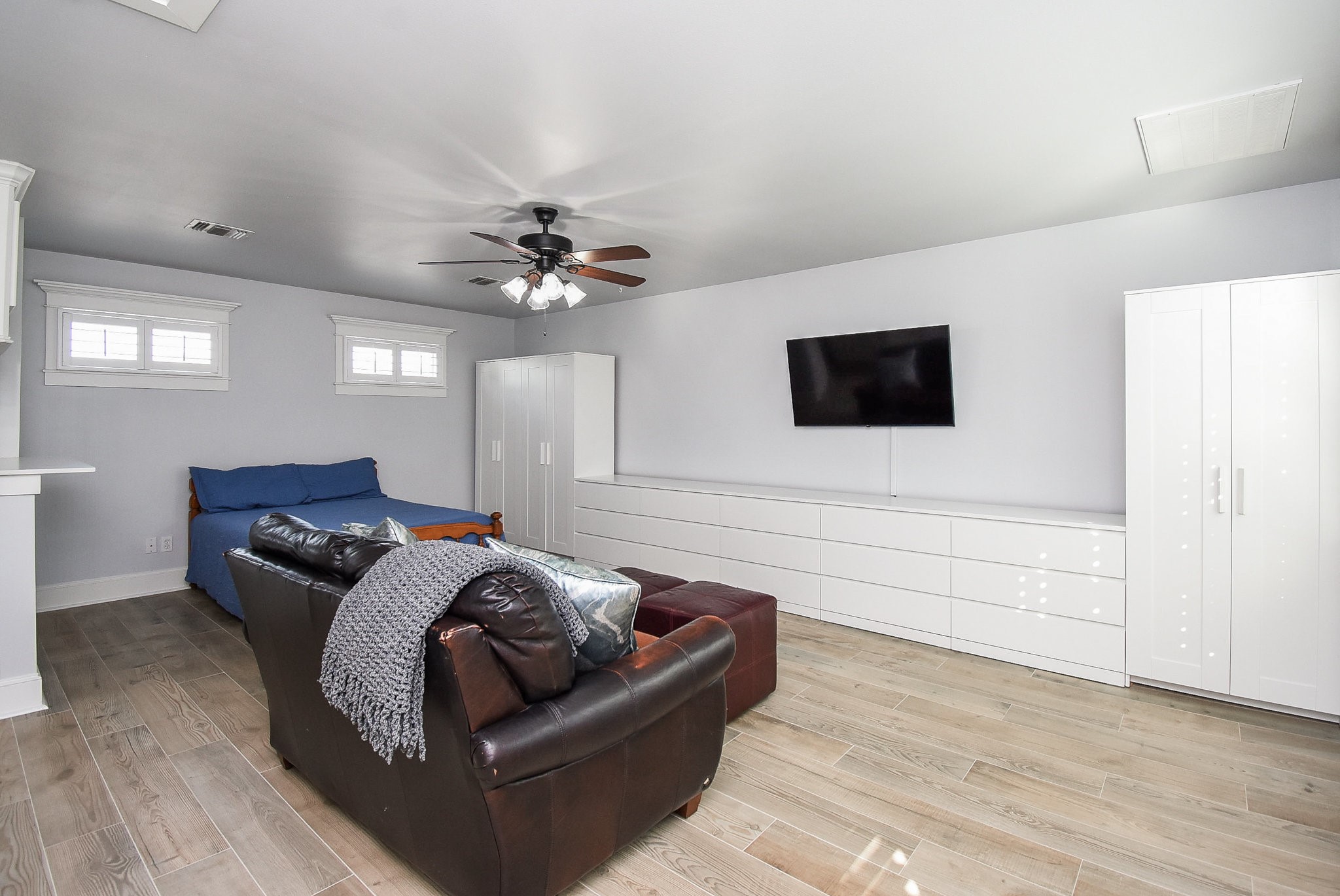 Houston Condo: 1349 Heights Boulevard