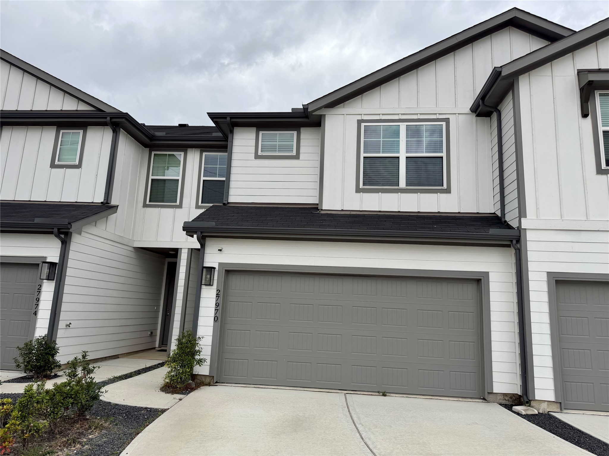 Katy Condo: 27970 Western Crk Court