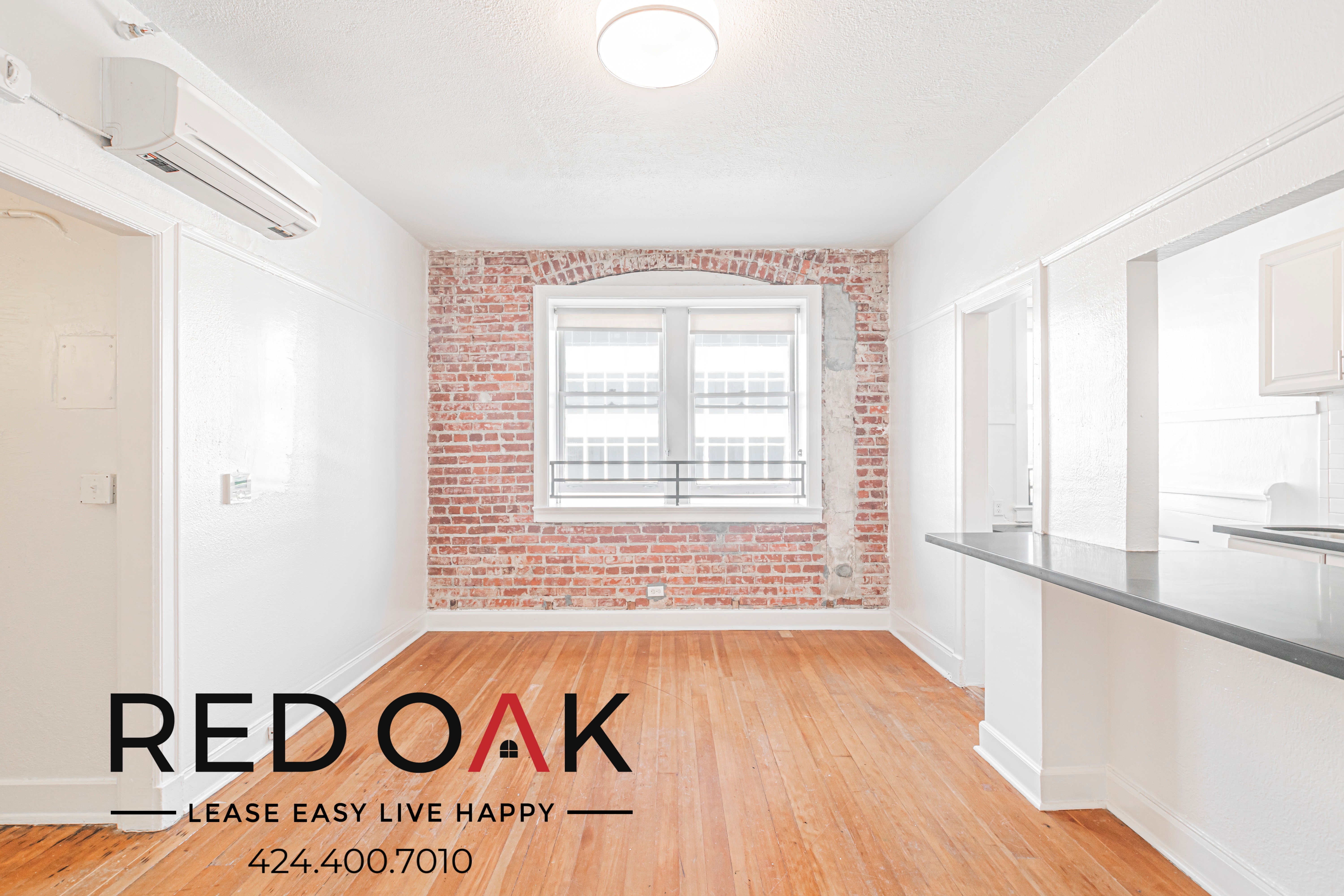 Glendale Apartment: 102 N Glendale Ave