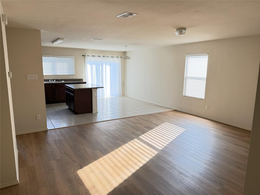 Sherman Condo: 1409 Raven Drive South