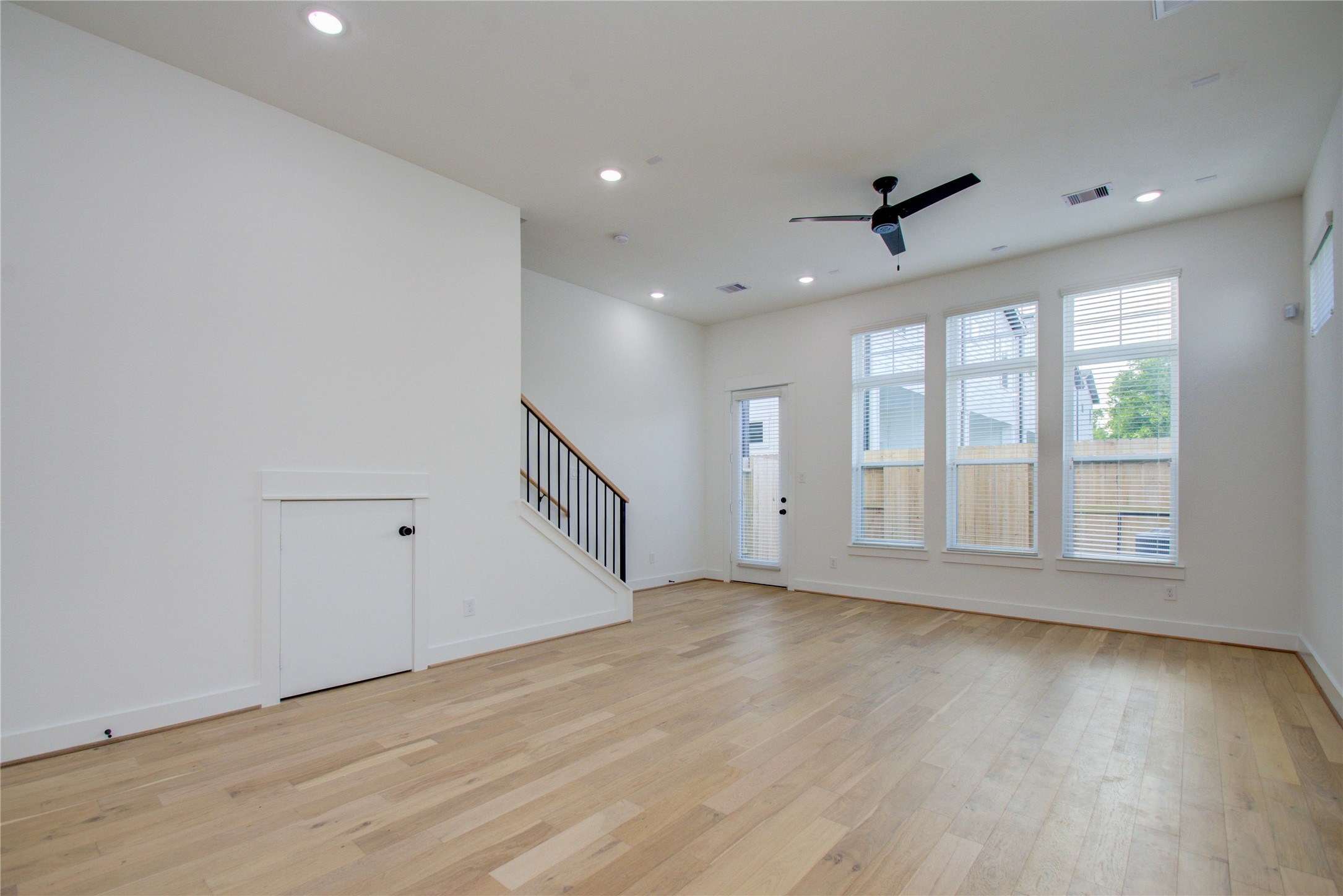 Houston Condo: 3206 Live Oak Street