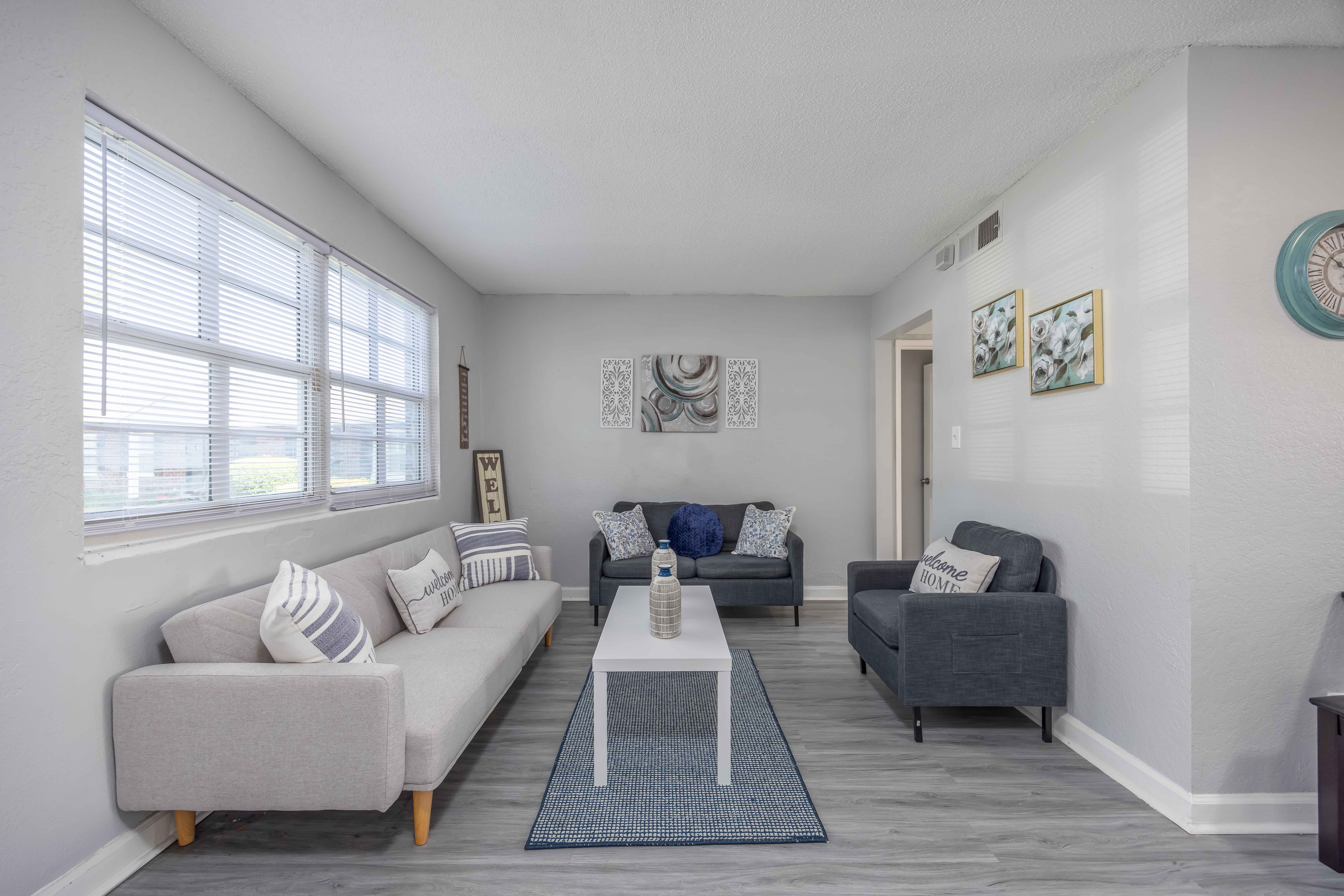 Columbus Condo: 2001 Torch Hill RD