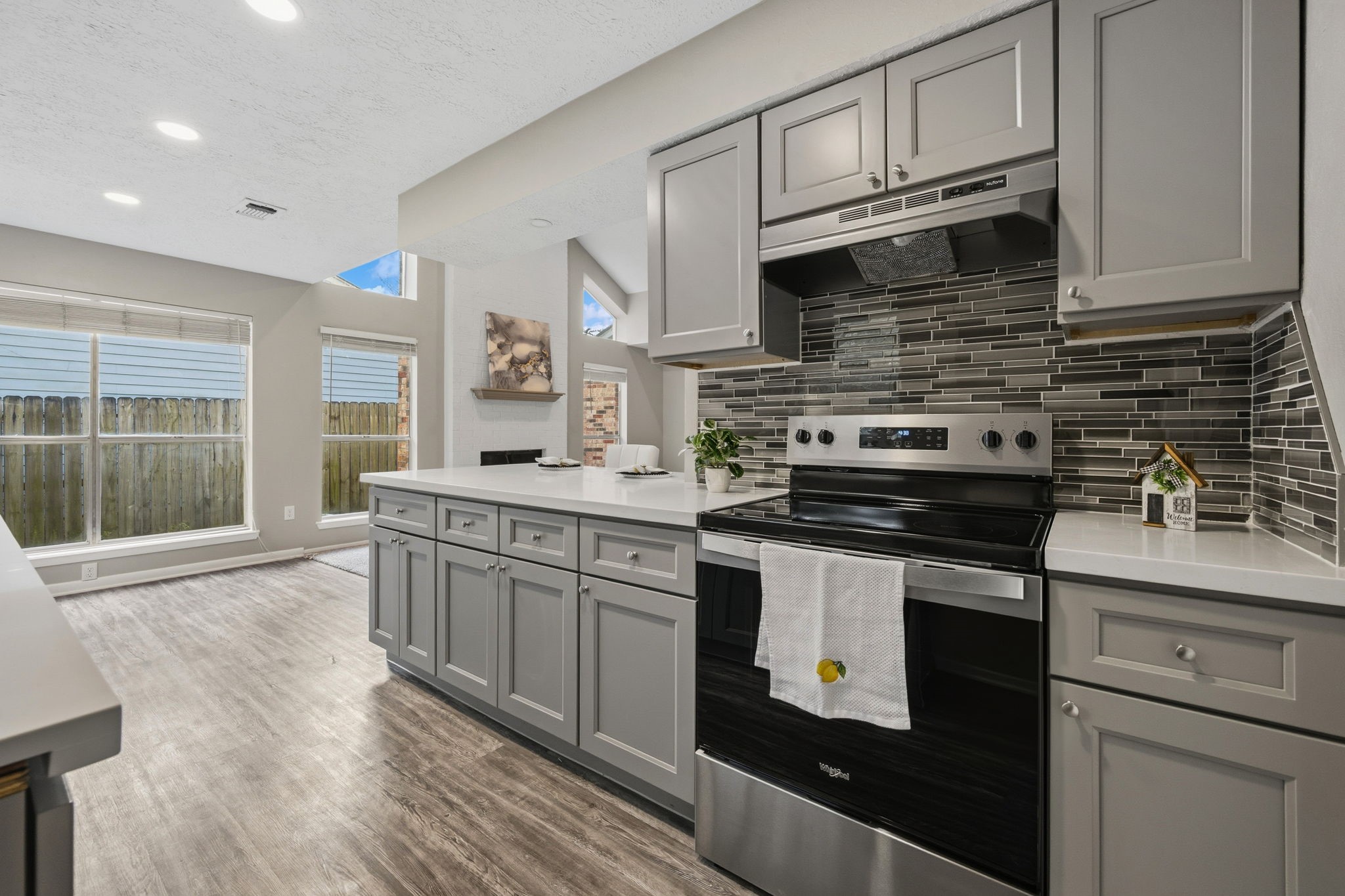 Crosby Condo: 17318 Broken Back Drive