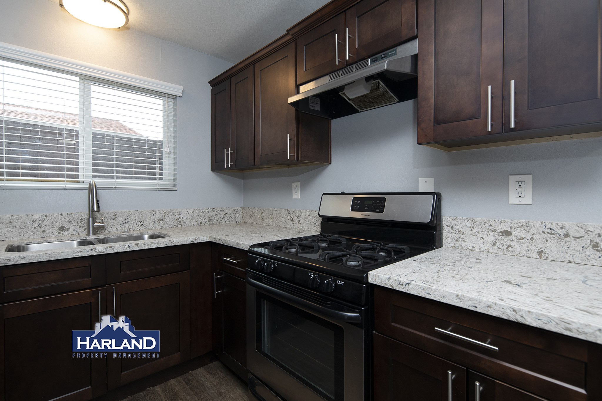 San Diego Condo: 4515 Bancroft Street - 1