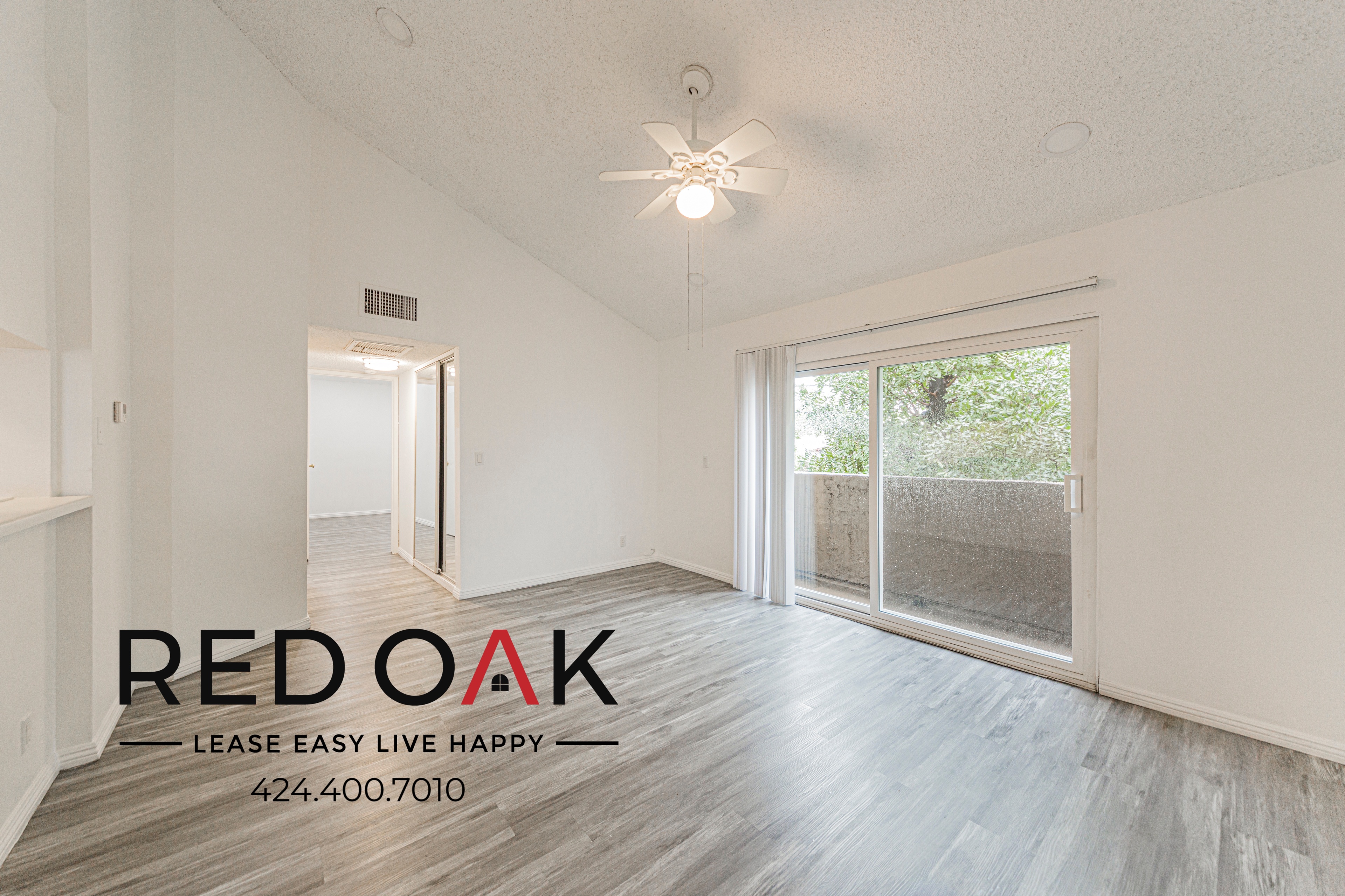 North Hollywood Condo: 13043 Vanowen St