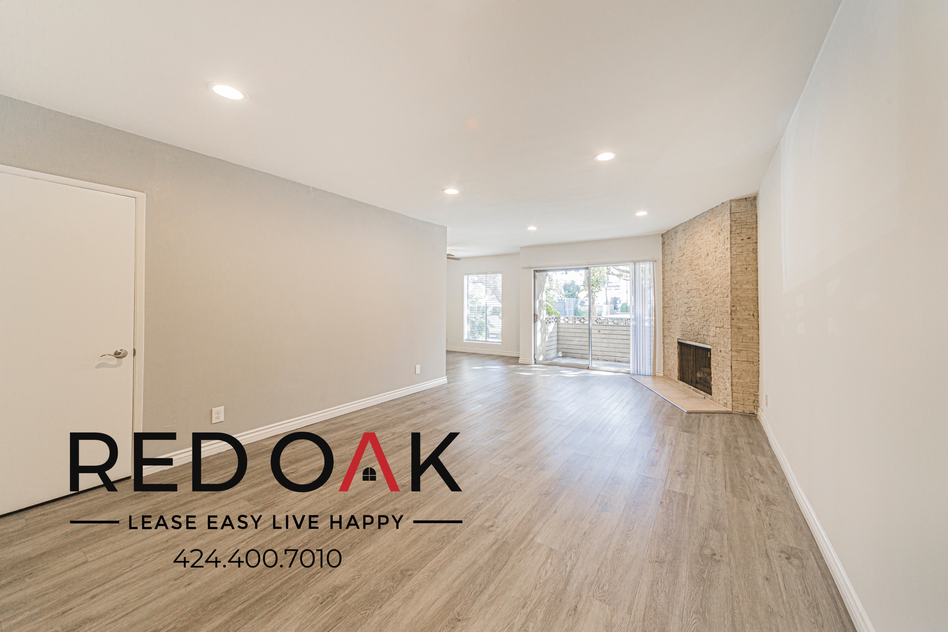 North Hollywood Condo: 10741 Moorpark St