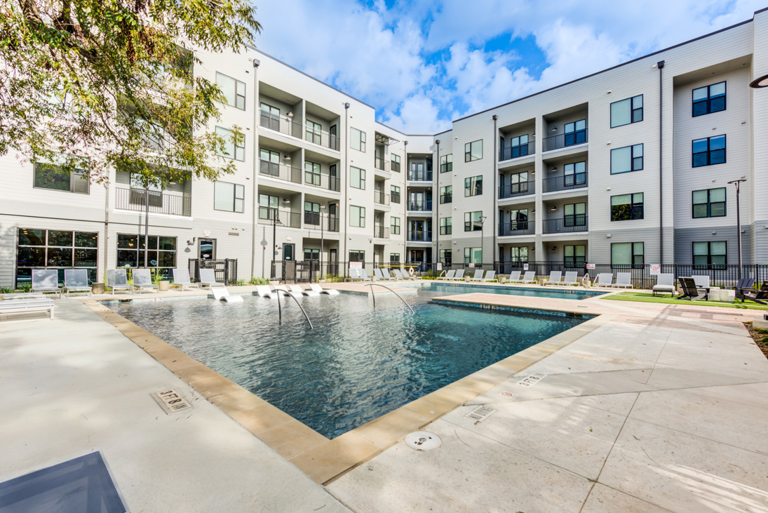 Austin Condo: 13622 Lyndhurst St