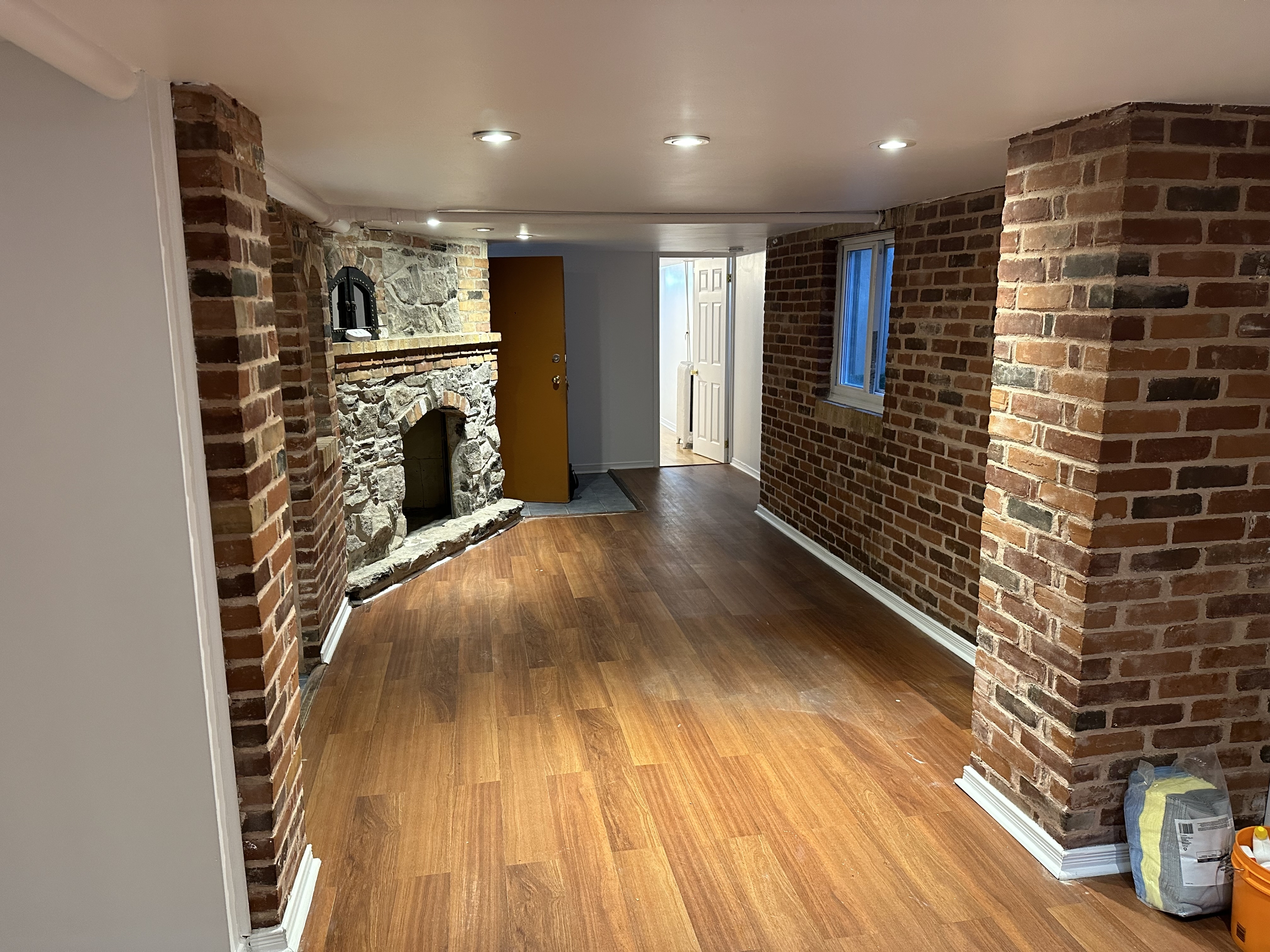 Ottawa Condo: 318 Cooper St