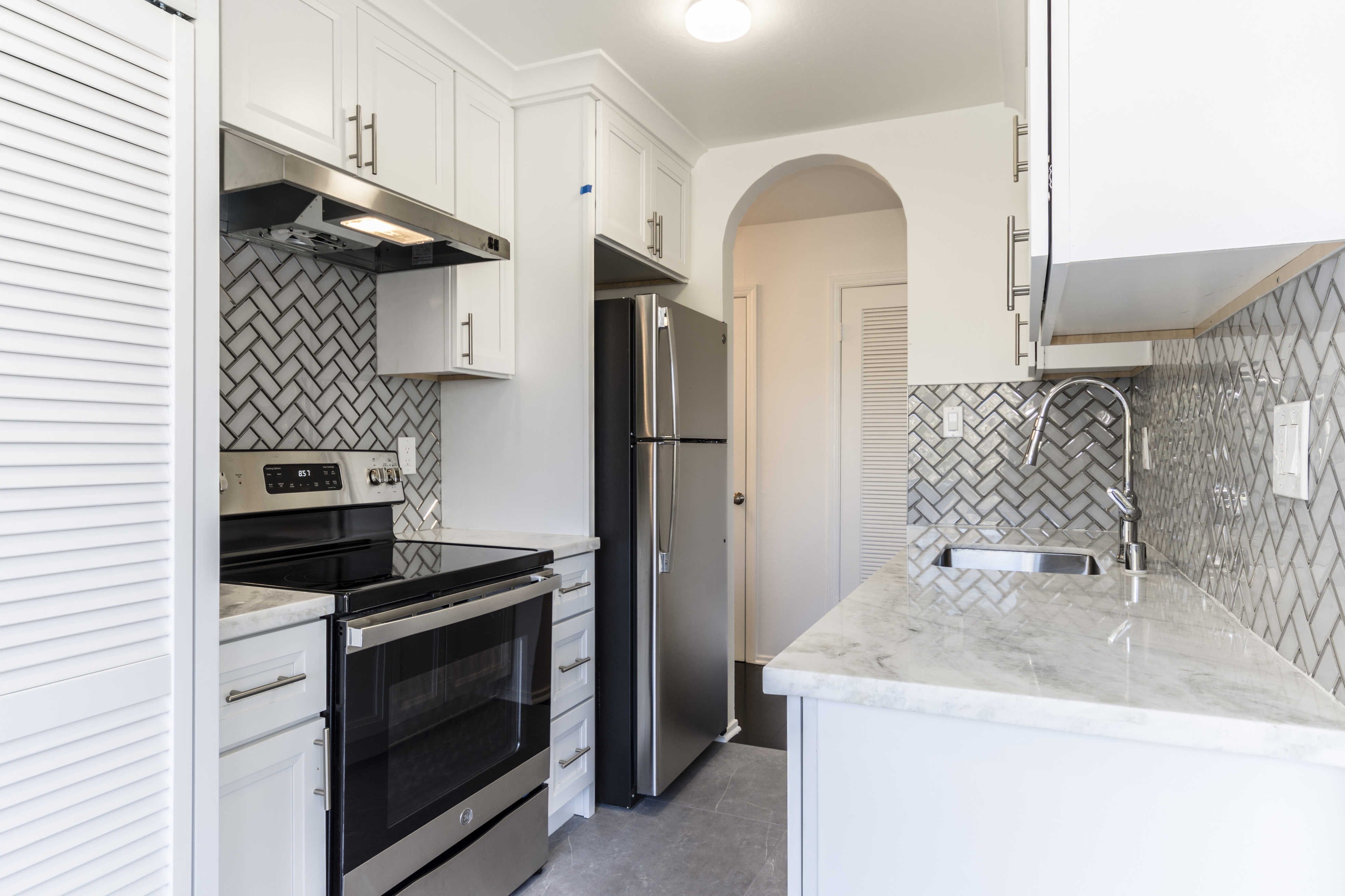 San Francisco Condo: 2635 Fillmore St