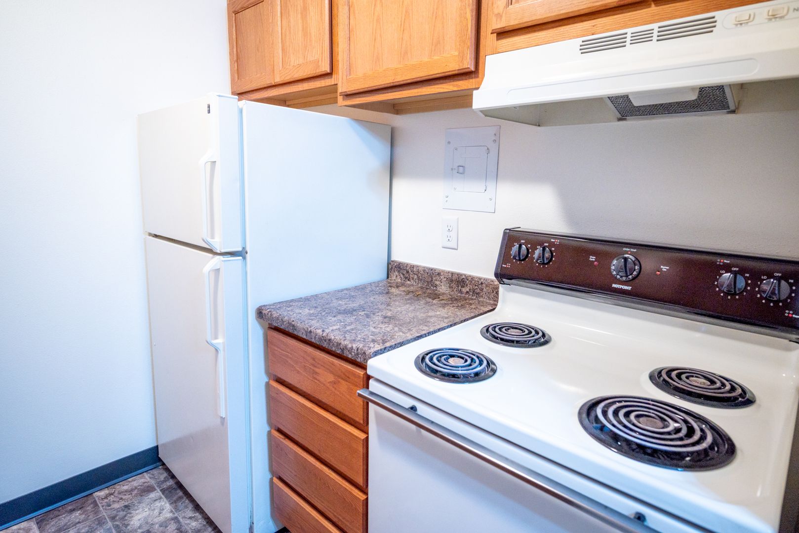 Sun Prairie Apartment: 242 Amber Trl