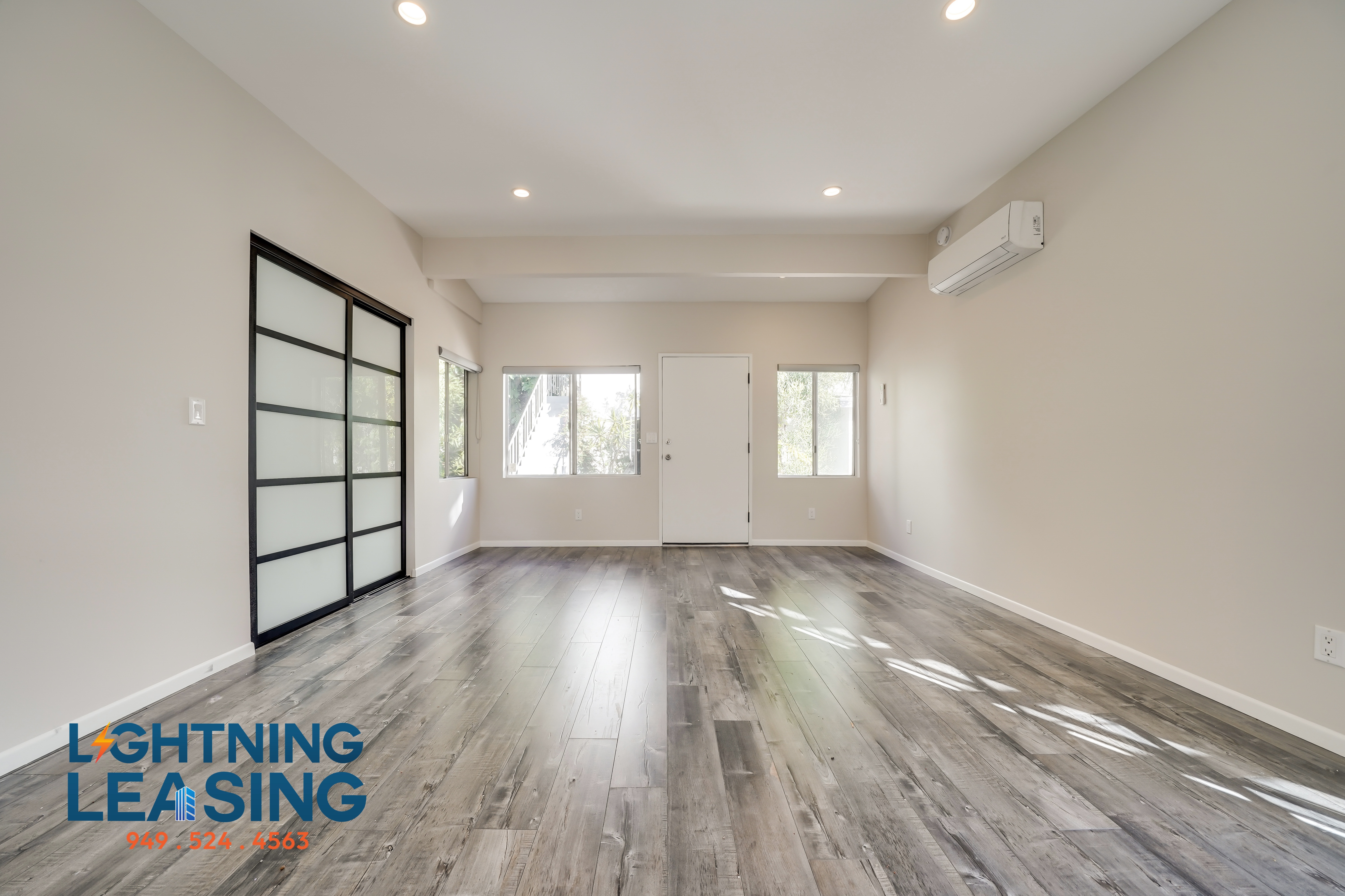 West Hollywood Condo: 1207 Horn Ave