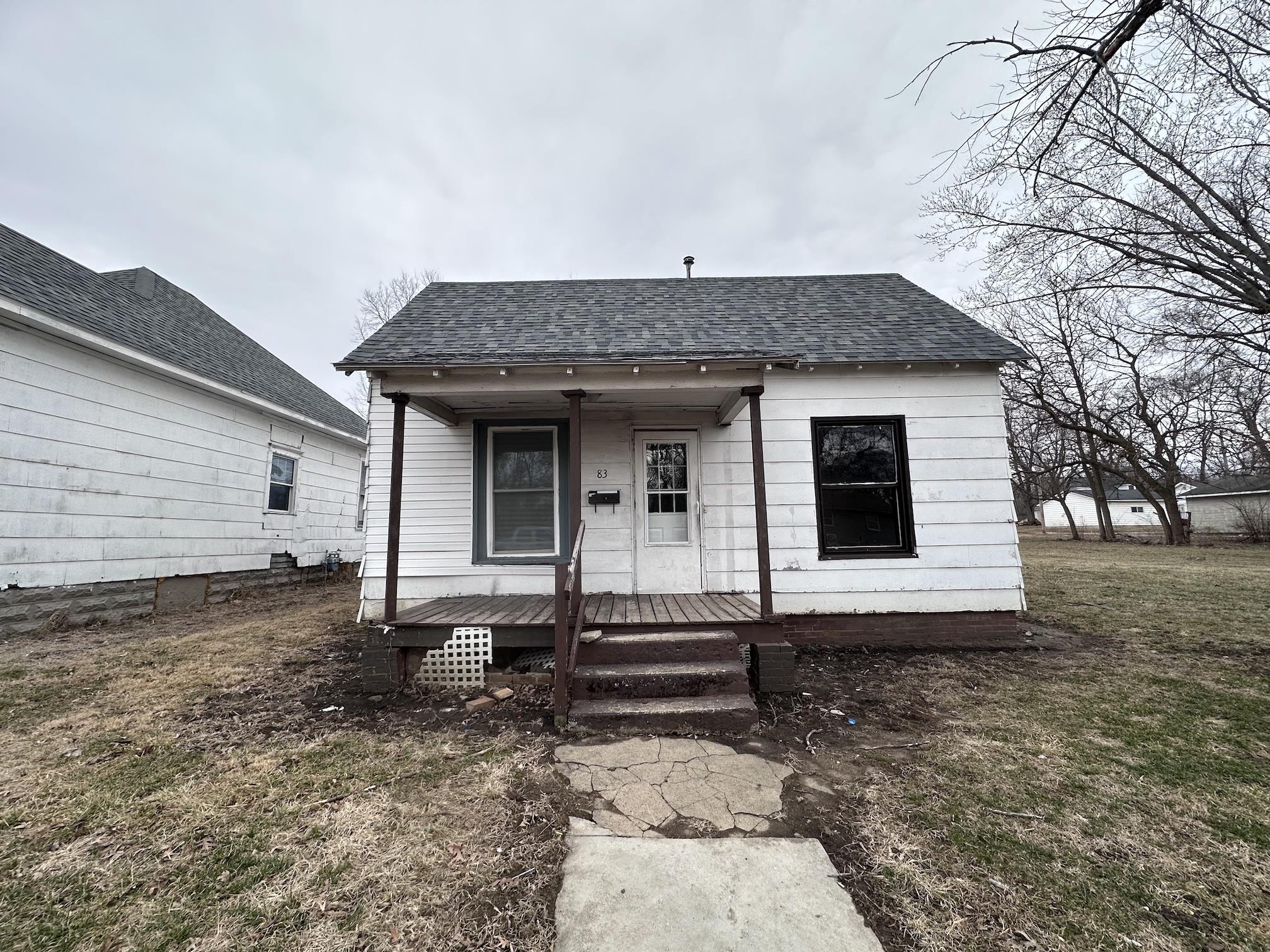 Danville House: 83 Columbus