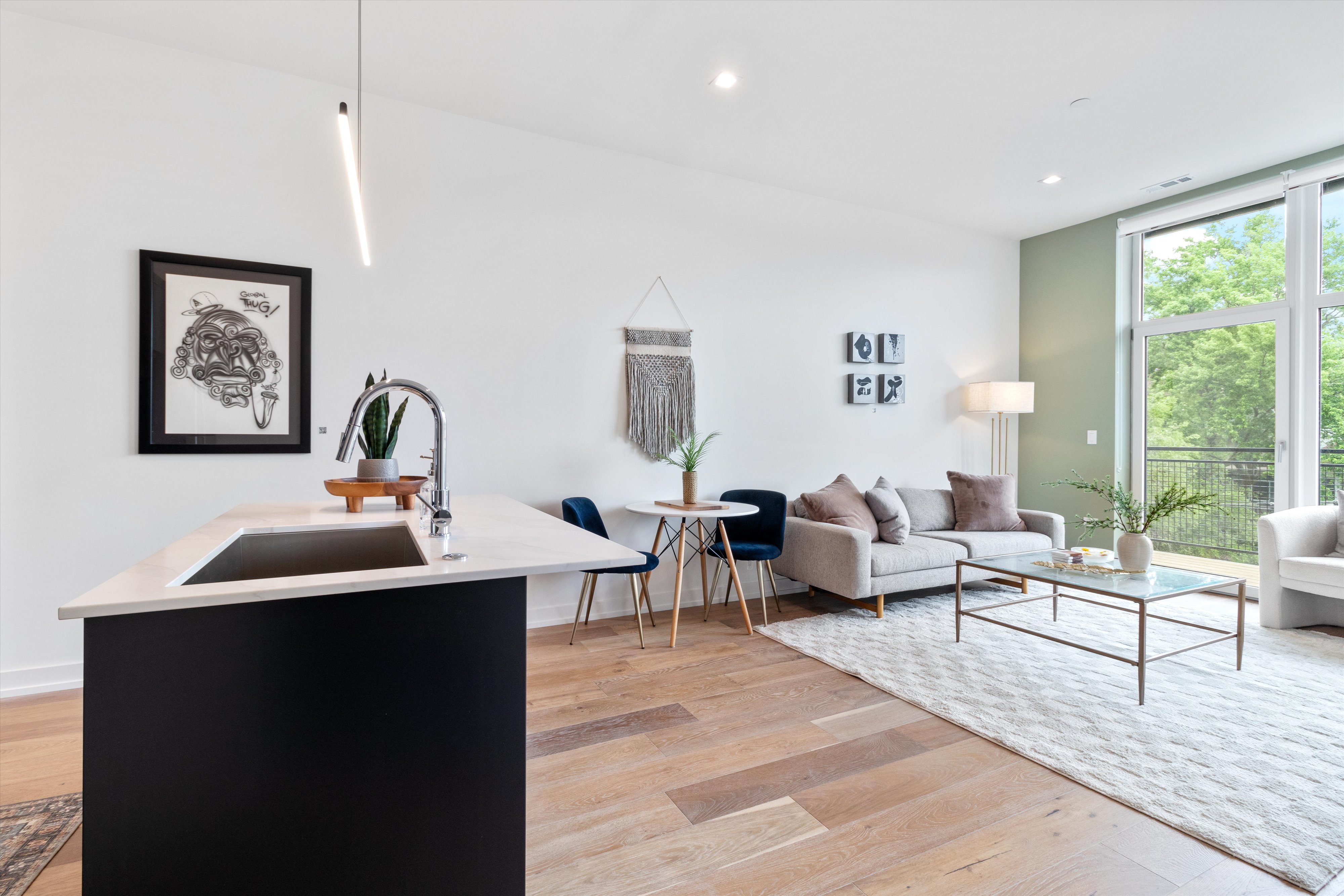 Chicago Condo: 4513 North Clark