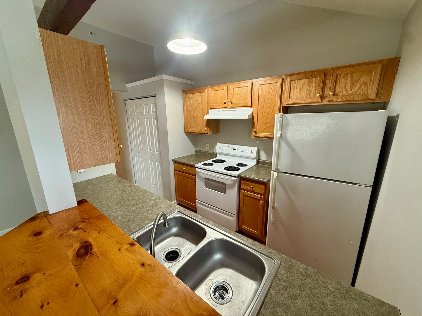 Freeport Condo: 183 Lower Main St