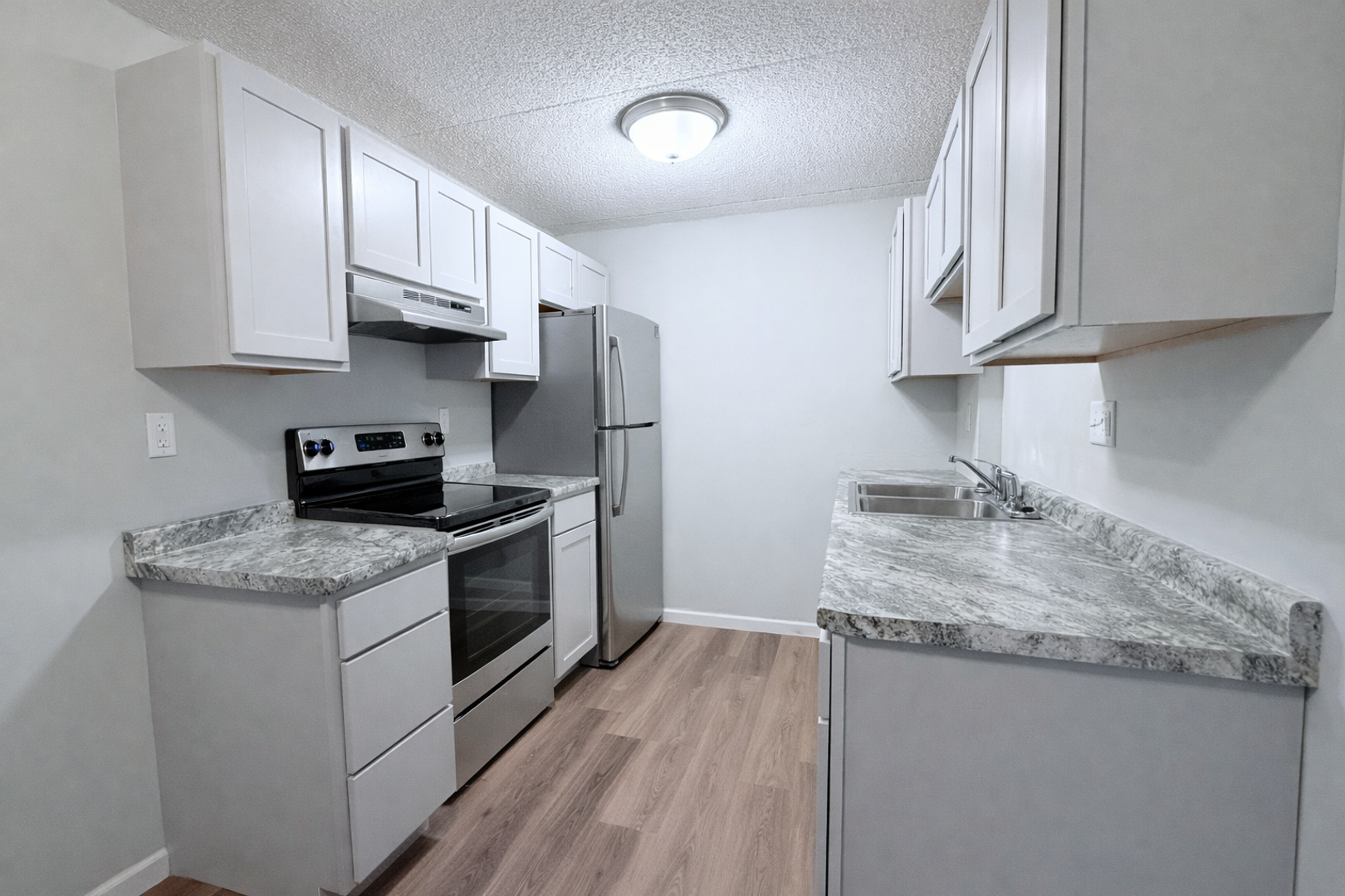 BARABOO Apartment: 201 1ST Ave