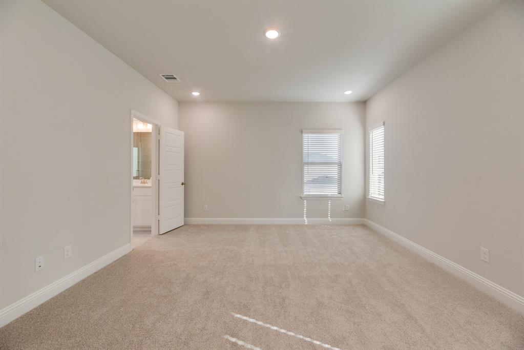 Rowlett Condo: 7005 Sunset Boulevard