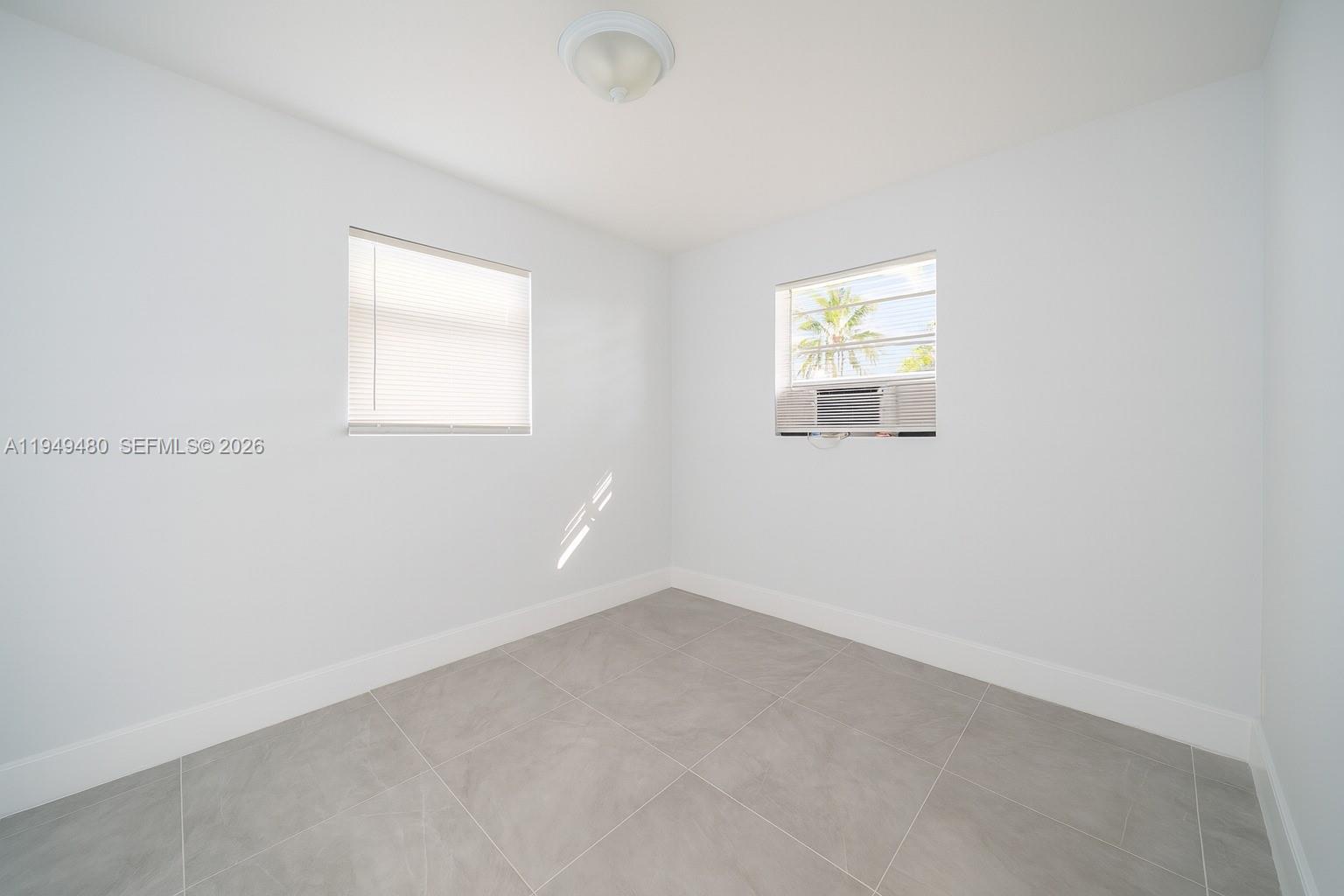 Hollywood Condo: 5740 Mayo Street