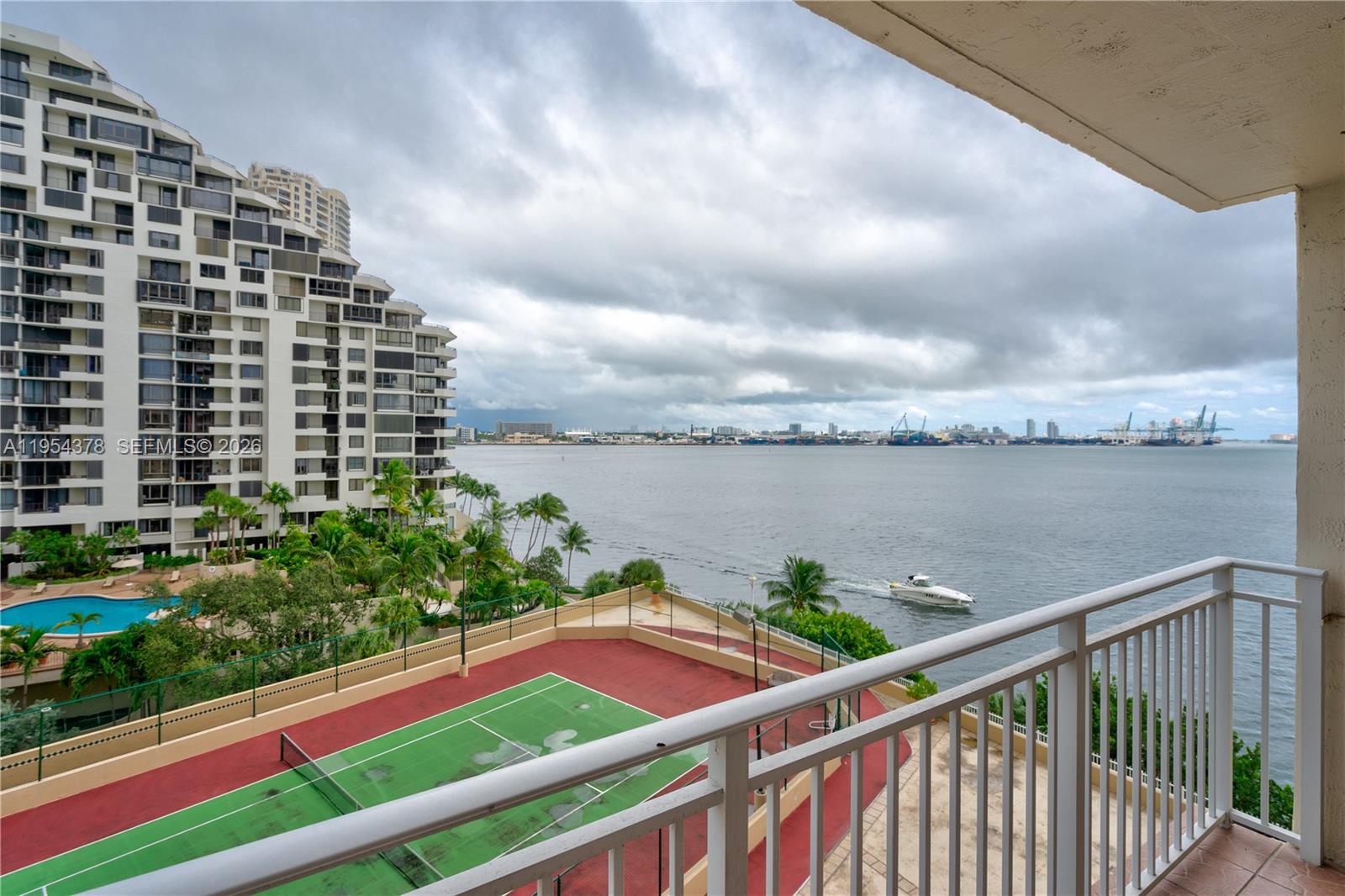 Miami Condo: 770 Claughton Island Drive