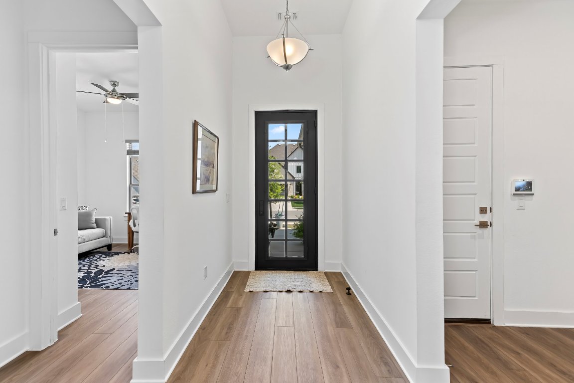 Liberty Hill Condo: 523 Hallwood Drive