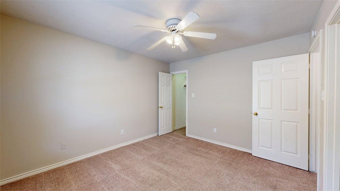 College Station Condo: 1619 Park Place