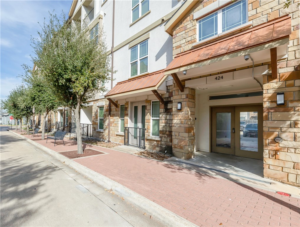 College Station Condo: 424 Tauber Street